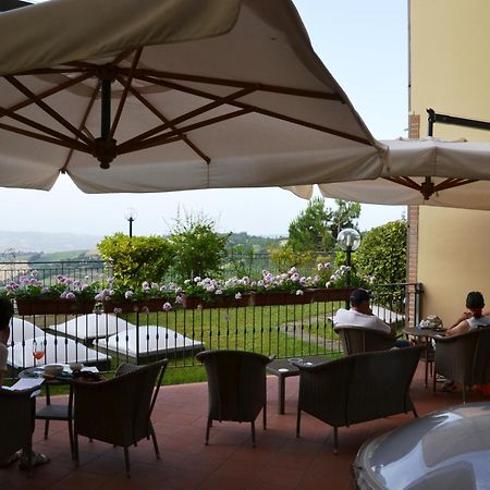 Hotel Mamiani & Relaxing Spa Ουρμπίνο Εξωτερικό φωτογραφία