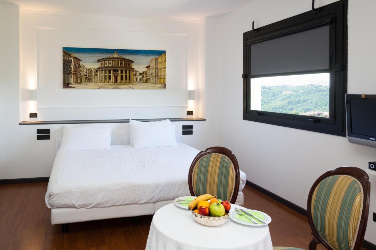 Hotel Mamiani & Relaxing Spa Ουρμπίνο Δωμάτιο φωτογραφία